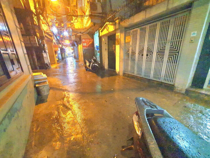 NHÀ KHƯƠNG ĐÌNH – Ô TÔ – KINH DOANH DT 41m2 5 tầng mặt tiền 3.6 tỷ giá 11.5 tỷ.