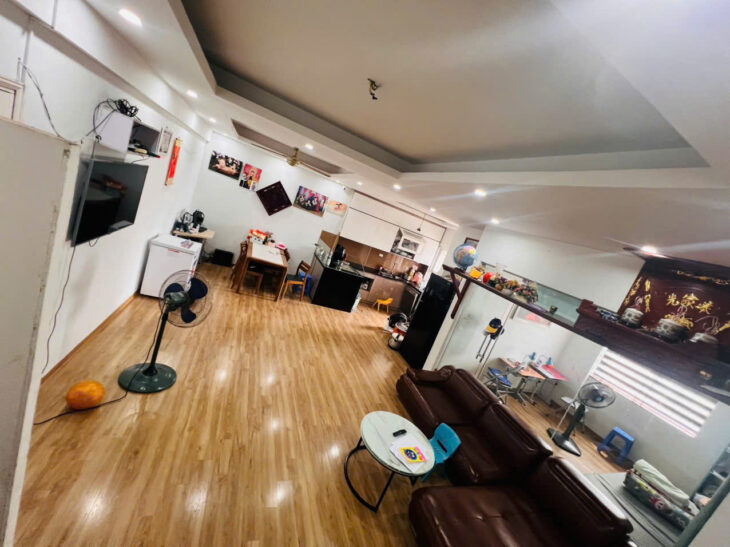 CHÍNH CHỦ BÁN CHCC TẠI TRUNG TÂM KĐT XA LA HÀ ĐÔNG 99,5 M2, ĐỂ LẠI TOÀN BỘ NỘI THẤT, NHỈNH 4 TỶ