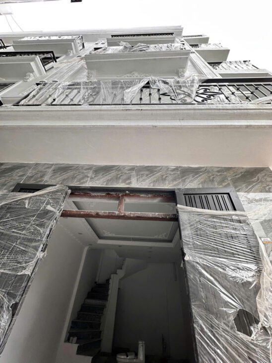 BÁN NHÀ NGÔ GIA TỰ, LONG BIÊN, NHÀ XÂY MỚI, 10M RA Ô TÔ TRÁNH ĐỖ NGÀY ĐÊM, GIAO THÔNG DI CHUYỂN