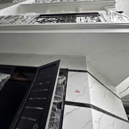 BÁN NHÀ NGÔ GIA TỰ, LONG BIÊN, NHÀ XÂY MỚI, 10M RA Ô TÔ TRÁNH ĐỖ NGÀY ĐÊM, GIAO THÔNG DI CHUYỂN