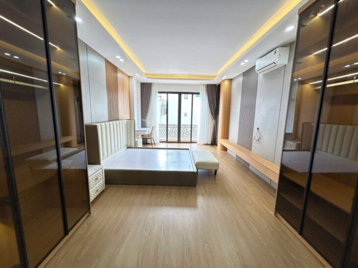 NHÀ ĐẸP VẠN PHÚC – 20M RA MẶT PHỐ – PHÂN LÔ VỈA HÈ, KINH DOANH ĐỈNH CAO – GIÁ 17 TỶ