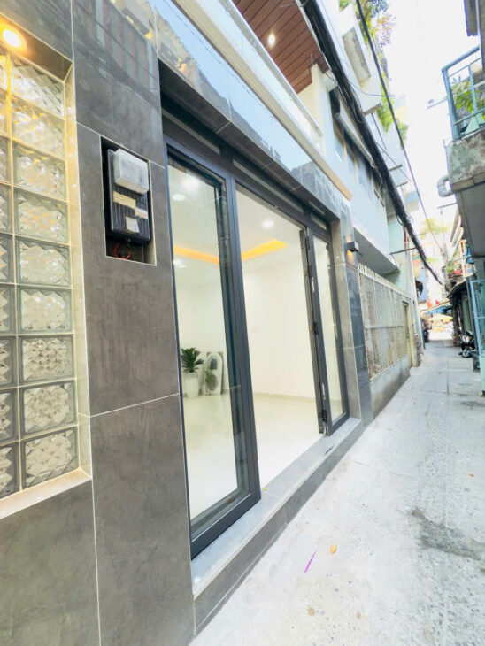BÁN NHÀ 4 TẦNG TRUNG TÂM QUẬN 8 GIÁ NHỈNH 4 TỶ