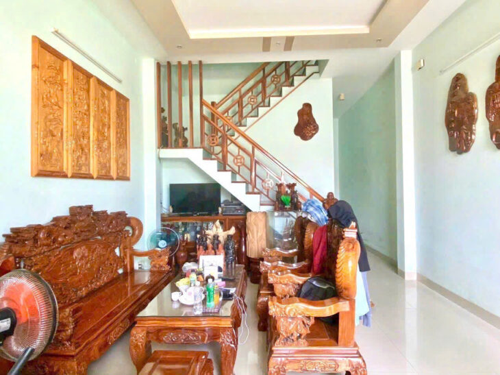 BÁN NHÀ MẶT TIỀN KINH DOANH TẠI CHỢ VĨNH TRƯỜNG, NHA TRANG