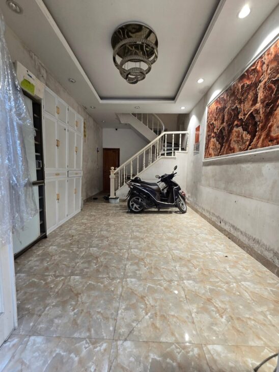 MẶT NGÕ TRƯƠNG ĐỊNH – 10M RA PHỐ – ÔTÔ ĐỖ CỬA, VÀO NHÀ – GIÁ 14 TỶ