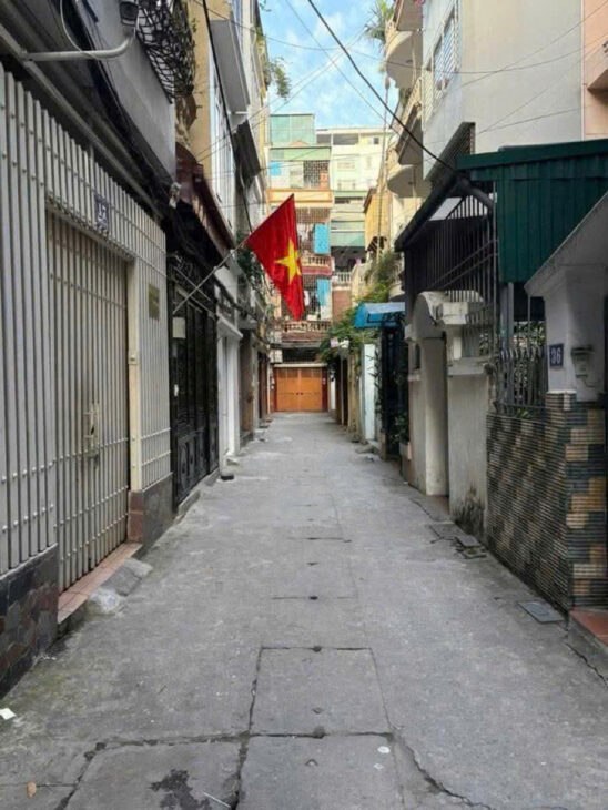 MẶT NGÕ PHÁO ĐÀI LÁNG Ô TÔ – DT 72m2 5 tầng mặt tiền 3.4m Giá 21 tỷ