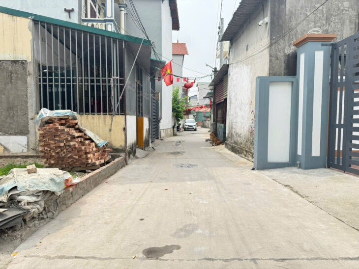 Đất đẹp thôn Phố Yên, Tiền Phong, Mê Linh. Gần đường quốc lộ 23, và chợ Yên