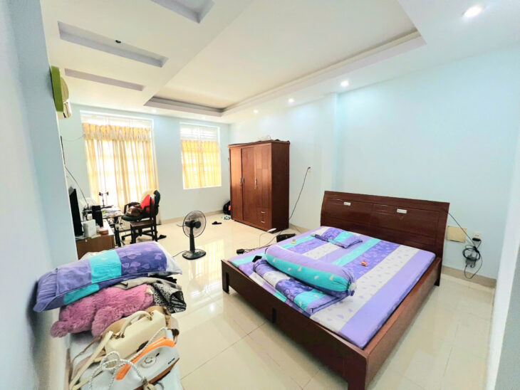 CHÍNH CHỦ CHO THUÊ NHÀ FULL NỘI THẤT, HẺM OTO, ĐƯỜNG QUANG TRUNG 15TR