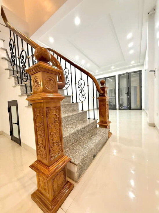 CHÍNH CHỦ CẦN BÁN NHÀ LIỀN KỀ 86M GIÁ 20.5 TỶ , VĂN KHÊ HÀ ĐÔNG Ô TÔ TRÁNH , KINH DOANH .