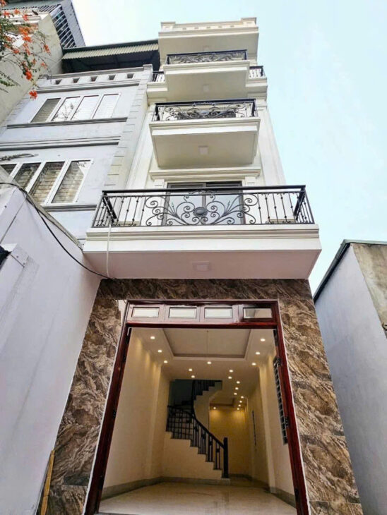 CẦN TIỀN BÁN GẤP PHÚC LỢI – LÔ GÓC – DIỆN TÍCH RỘNG – GẦN Ô TÔ – NGÕ THÔNG