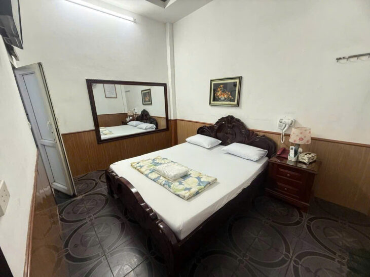 PL Nguyễn Chí Thanh Ô tô Tránh Kinh Doanh DT 37m2 5 tầng mặt tiền 4m Giá 18.2 tỷ