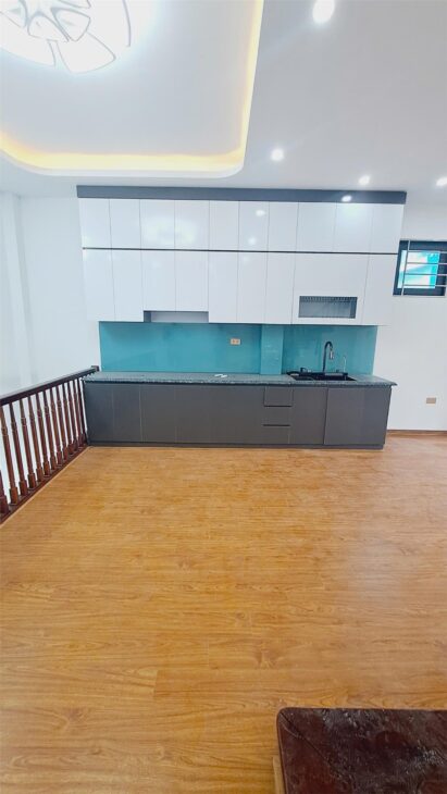 Bán nhà 5 tầng, 50m², 4PN, 3WC, ô tô 7 chỗ vào nhà – Thanh Trì – 7.3 tỷ – 0844444453