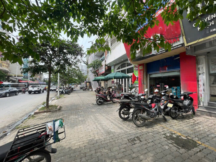 Bán Nhà Mặt Phố Minh Khai 55m 5 Tầng Vỉa Hè Rộng Không Quy Hoạch 21.99 Tị