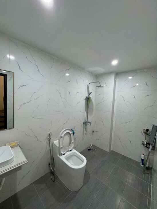 BÁN NHÀ BẰNG LIỆT- HOÀNG MAI, 43 M2, 5 TẦNG, MẶT TIÊN 4 M, GIÁ 11,8 TỶ.