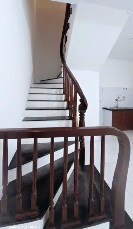 Bán Căn Nhà Tam Trinh Xây Mới 2 Tầng 2 Phòng Ngủ Giá 2.68 Tỷ Nhà Chưa Sổ