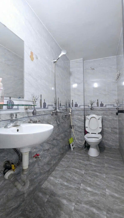 Bán Căn Nhà Tam Trinh Xây Mới 2 Tầng 2 Phòng Ngủ Giá 2.68 Tỷ Nhà Chưa Sổ