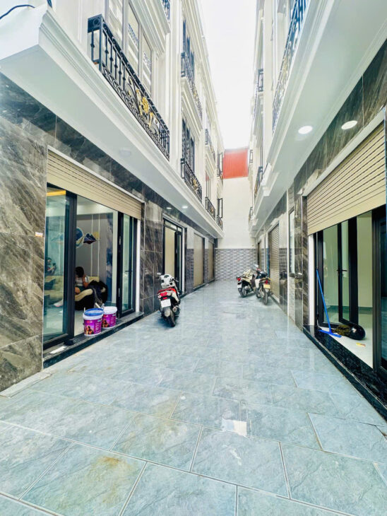 Nhà ngõ 594 Thiên Lôi, 43m 4 tầng mới tinh, Giá 3.35 tỉ