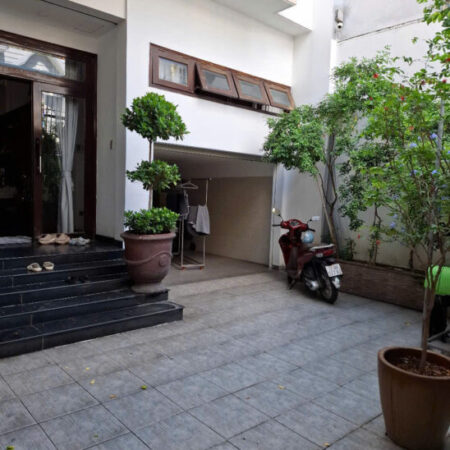 BIỆT THỰ MINI NGHỈ DƯỠNG NGAY TRUNG TÂM TÂN BÌNH – CÓ HẦM XE, GIẾNG TRỜI – GIÁ 28.5 TỶ