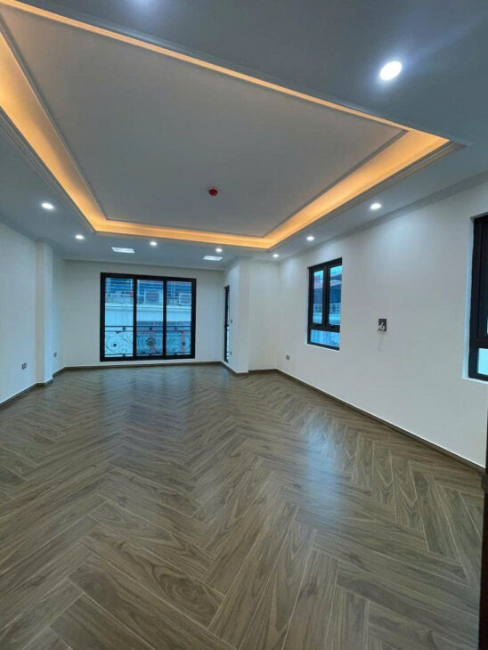 ????Mặt phố trung tâm Ba Đình 39/55m 9T thang máy, KD đỉnh, Mới đét, 31.5 Tỷ
