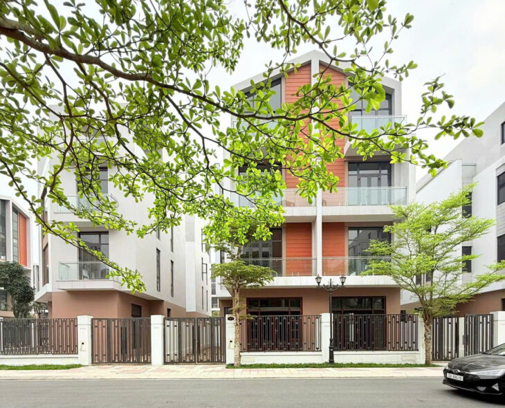 TỨ LẬP ÁNH DƯƠNG AD9-30 – THẲNG TRỤC CÔNG VIÊN VINWONDERS