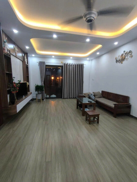 PHÂN LÔ, Ô TÔ, VỈA HÈ, THANG MÁY, NAM DƯ- HOÀNG MAI, 45M2, MT 4,5, GIÁ 13,3 TỶ.