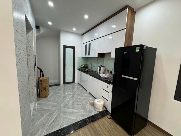 PHÂN LÔ, Ô TÔ, VỈA HÈ, THANG MÁY, NAM DƯ- HOÀNG MAI, 45M2, MT 4,5, GIÁ 13,3 TỶ.