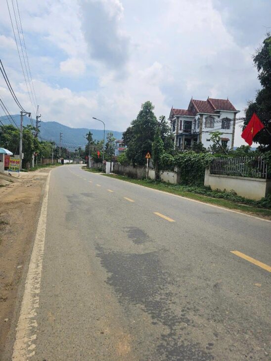 Bán đất đẹp trục chính Đồng Vỡ Full thổ 200m nhỉnh 20tr đường thông 2xe tải tránh