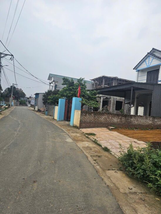 Bán đất mặt phố Đồng Âm đường thông rộng xe ben tránh 186m² nhỉnh 17tr giá tốt đầu tư