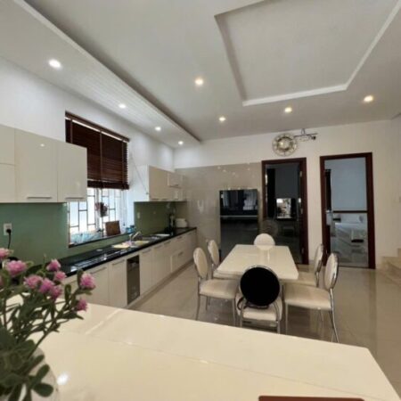 Bán nhà full nội thất như hình 5ty6 thuộc KĐT Vĩnh Điềm Trung, Nha Trang