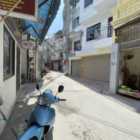 BÁN NHÀ KIM GIANG- THANH LIỆT, 56 M2, 5 TẦNG, MẶT TIỀN 4,5 M, GIÁ 13,7 TỶ.