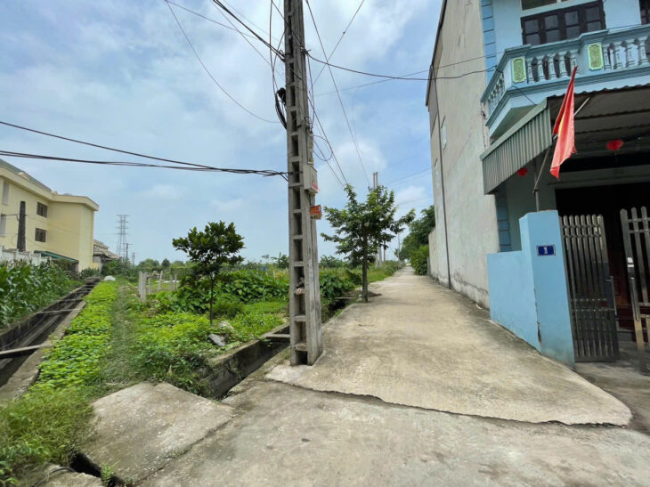 ????PHẢI NHANH MỚI KỊP – CHỈ HƠN 4Đ CÓ NGAY LÔ GÓC DT 75M2 – TRUNG TÂM KIM BÀI – UBND THANH OAI – Ô