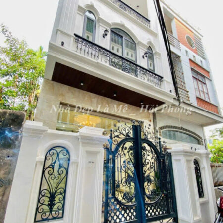 Nhà mặt ngõ thông tuyến 2 Thiên Lôi, 51m 3.5 tầng, sân cổng riêng, Giá 3.55 tỉ