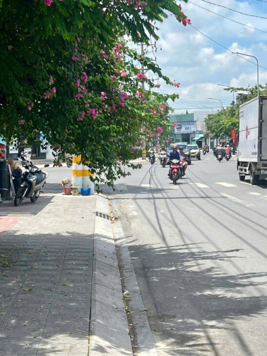 ???? BÁN NHÀ 2 TẦNG LẦU – NGAY ĐƯỜNG TRẦN HƯNG ĐẠO.