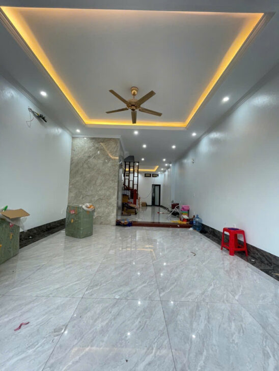 BÁN NHÀ GIẢI PHÓNG – HOÀNG MAI, 73 M2,THANG MÁY, MẶT TIỀN 5M, GIÁ 17,8 TỶ.