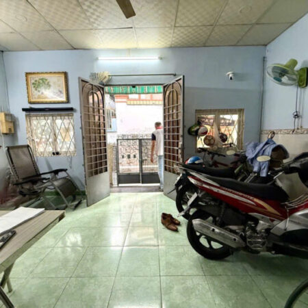 BÁN NHÀ ĐƯỜNG NGUYỄN DU TIỆN XÂY MỚI NGỘP GIẢM 300TR