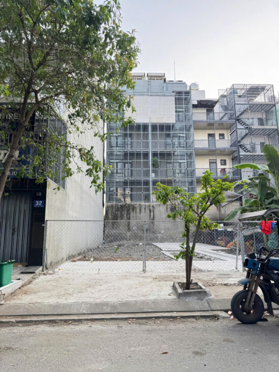 bán đất 215B12 Nguyễn Văn Hưởng, Thảo Điền – Diện tích: 8 X 25 CN 200m2 – Giá bán: 53 tỷ