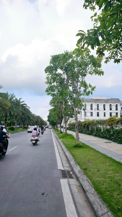 CHỈ HƠN 3 TỶ – SỞ HỮU NGAY LÔ ĐẤT GIANG BIÊN – Ô TÔ VÀO TẬN CỬA