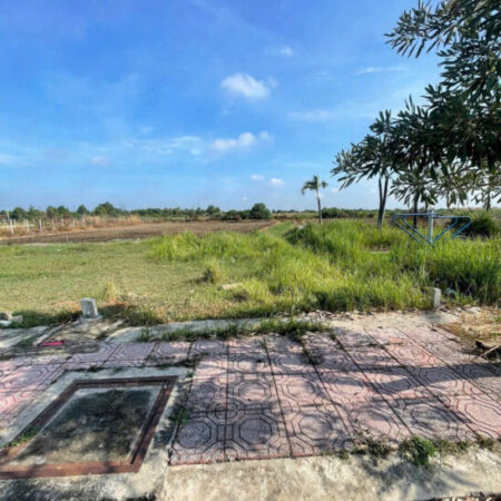 Bán gấp lô đất thổ 5×17, ODT sau lưng chợ, ngay TT. Đức Hòa