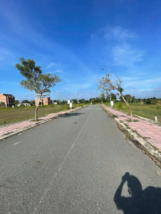 Bán gấp lô đất thổ 5×17, ODT sau lưng chợ, ngay TT. Đức Hòa