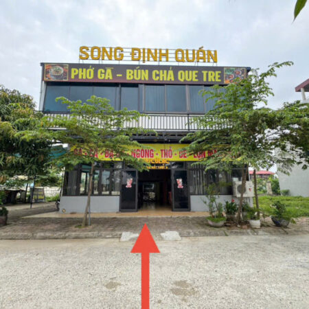 Bán đất đấu giá tổ 2, TT Chi Đông, Mê Linh. Tặng nhà 2 tầng, đang kinh doanh quán ăn