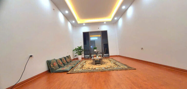 GĐ em cần bán gấp nhà Ngọc Thụy – 5 Tầng, Gần Ô Tô, Gần Hồng Tiến – Giá nhỉnh 8 Tỷ