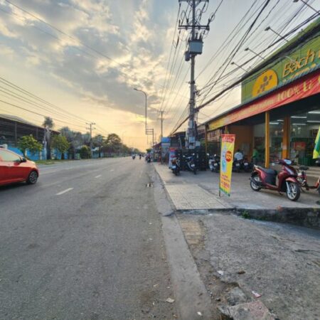 Bán Đất Mỹ Tho 5x30m Thổ cư TL864 vô 50m đường 7 chỗ Giá 930tr