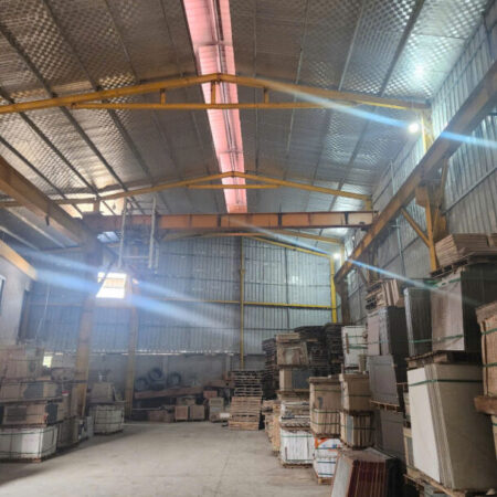 bán 200m mặt quốc lộ 6 Phú Nghĩa-Chương Mỹ-HN tặng thêm 251m full ont và nhà sưởng mới dựng hết 5