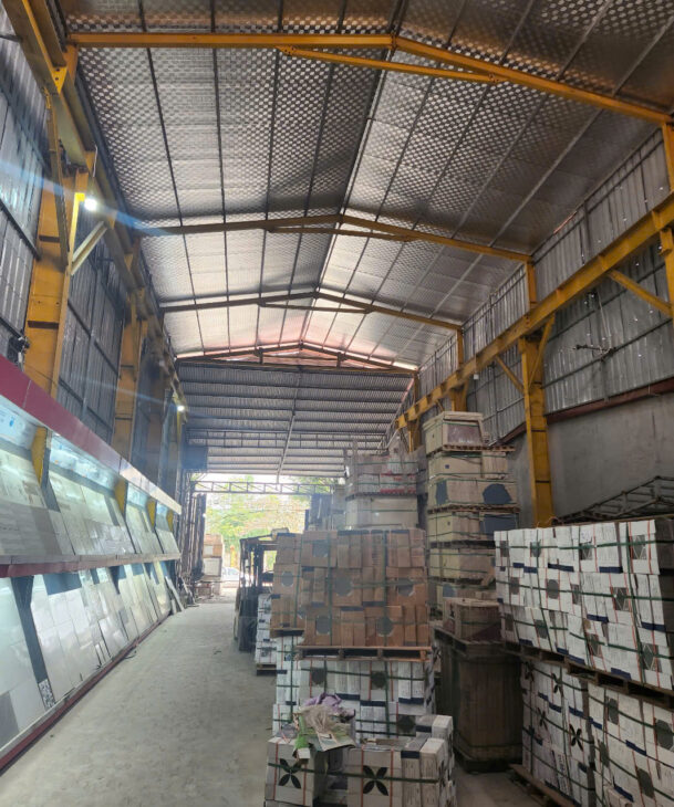 bán 200m mặt quốc lộ 6 Phú Nghĩa-Chương Mỹ-HN tặng thêm 251m full ont và nhà sưởng mới dựng hết 5