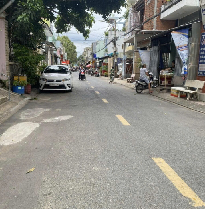 ???? Nhà ngay mặt tiền đường RỘNG 8m – gần Suối Tiên – Tân Phú Thủ Đức