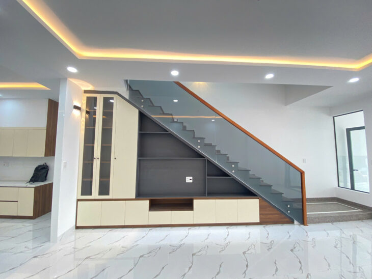 BÁN NHÀ MỚI XÂY ĐƯỜNG KHA VẠN CÂN P. PHƯỚC LONG TP. NHA TRANG