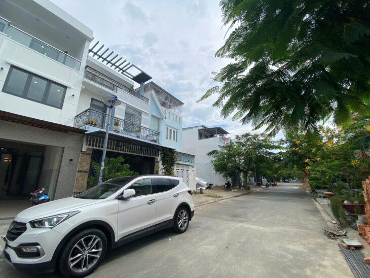 BÁN NHÀ MỚI XÂY ĐƯỜNG KHA VẠN CÂN P. PHƯỚC LONG TP. NHA TRANG