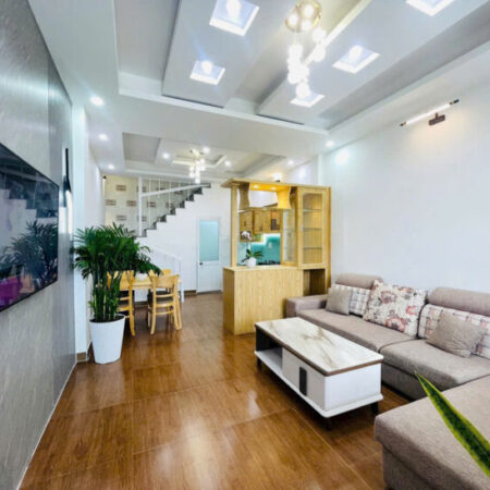 NHÀ ĐẸP SỔ XÂY DỰNG NHƯ TRONG HÌNH TẠI CAO THẮNG P7 ĐÀ LẠT