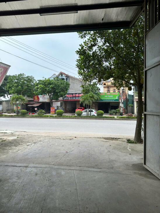 CHO THUÊ CỬA HÀNG – KHO HÀNG – NHÀ Ở 200M² – MẶT ĐƯỜNG QUỐC LỘ 32, SƠN TÂY