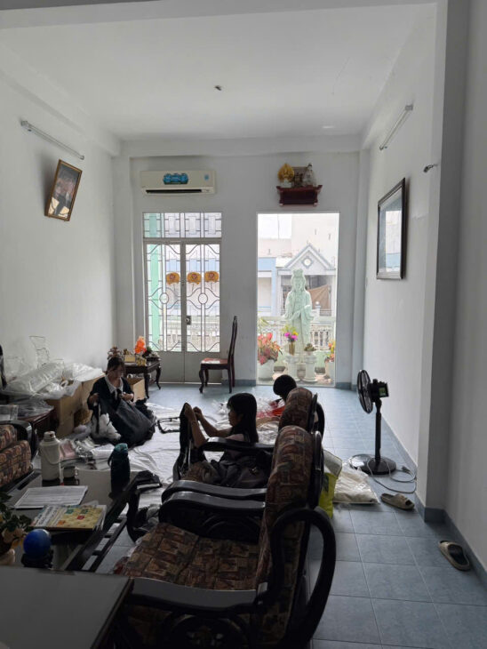 CHỦ ĐI NƯỚC NGOÀI Cần Bán Nhanh Căn Nhà Mặt Tiền Vị Trí Tại Quận Phú Nhuận, TP HCM