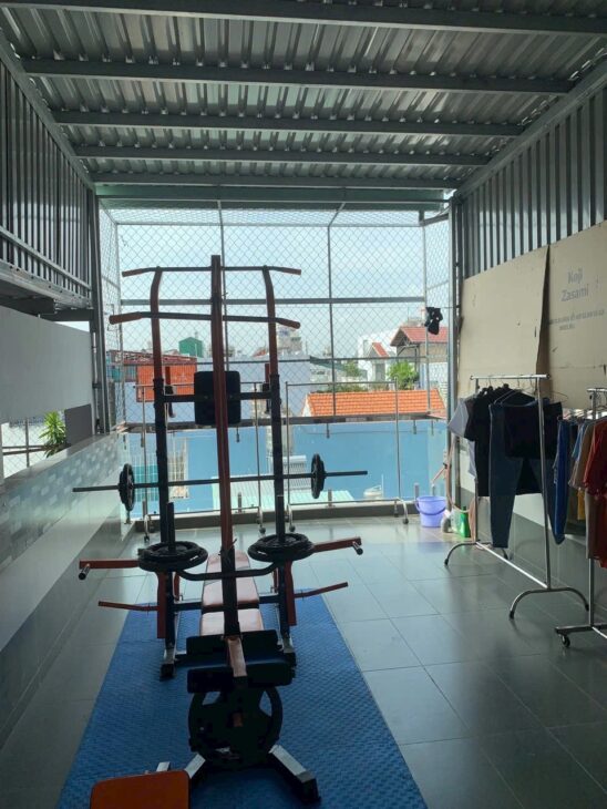 Bán nhà 1 trệt 3 lầu Gò Vấp cách đường 150m, có thể làm văn phòng, để ở kết hợp cho thuê